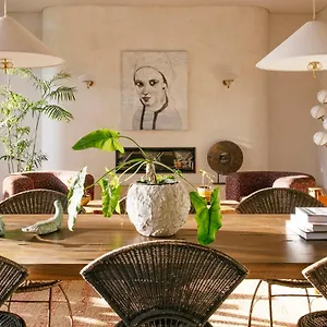 Hotel Basq House, Byron Bay