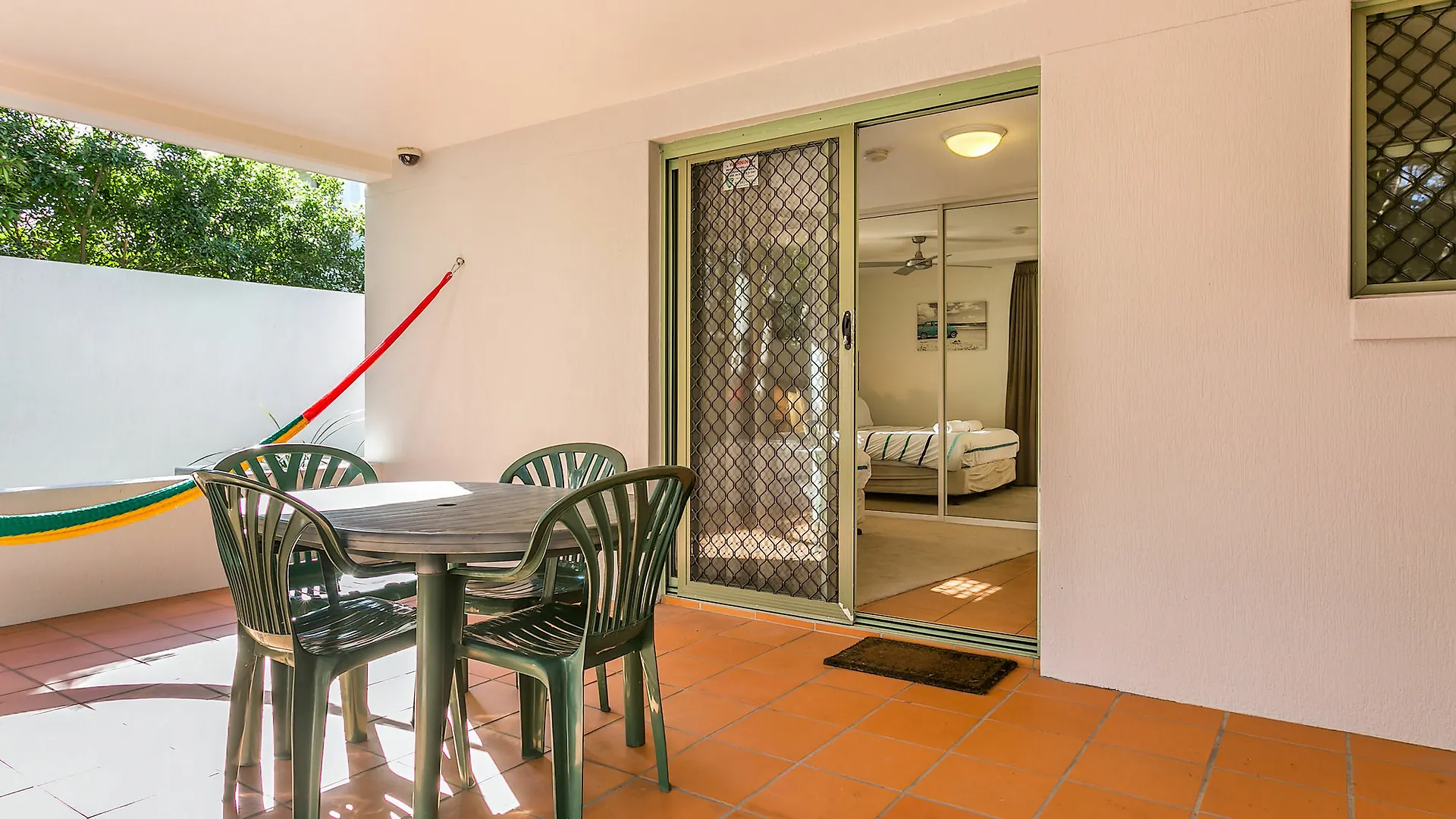 Hotel Apartment 1 Surfside Byron Bay