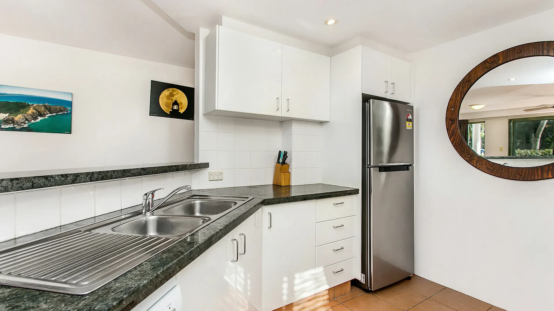 Hotel Apartment 1 Surfside Byron Bay
